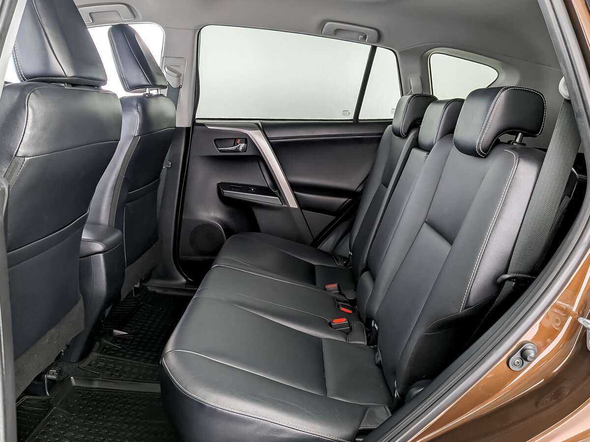 Купить Toyota RAV4, 2017, 118 000 км.. Фото: #9