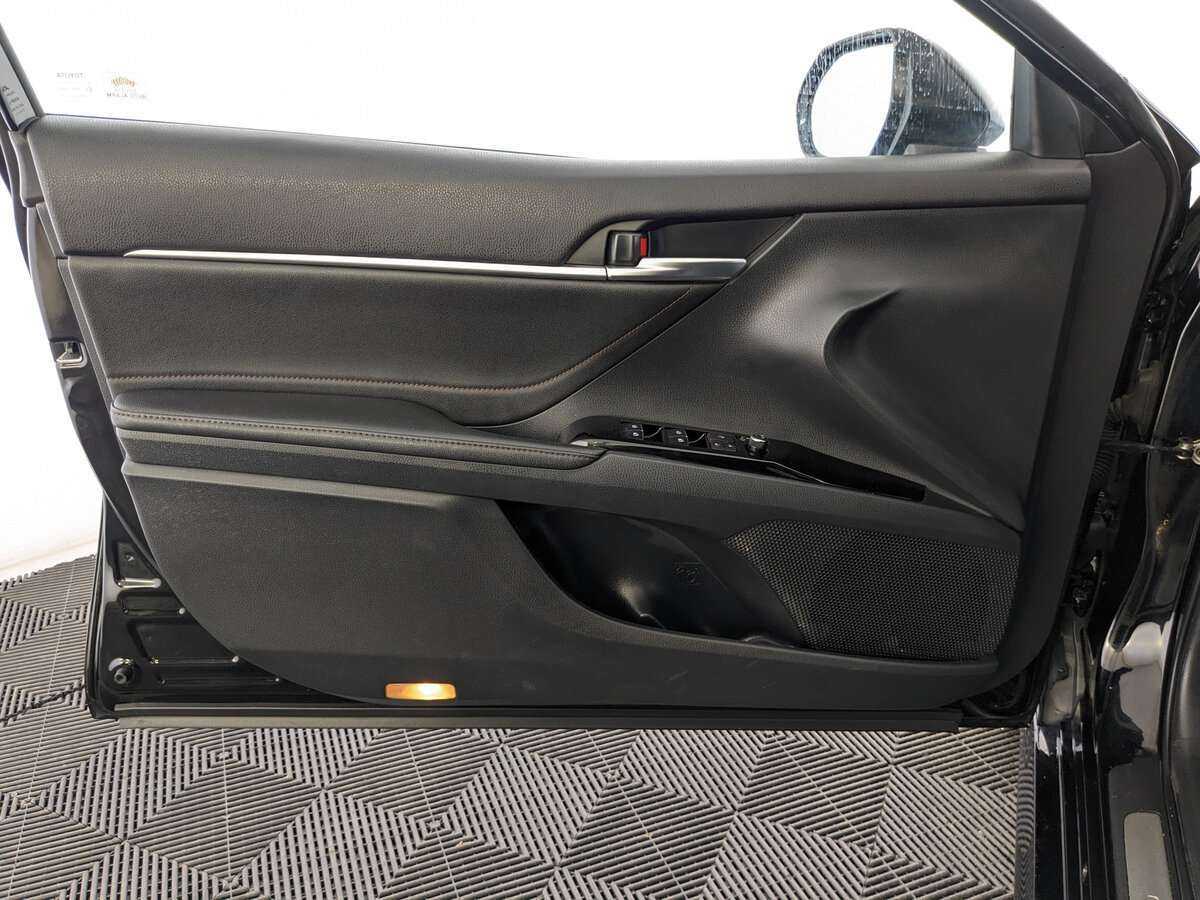 Купить Тойота Камри, 2019, 31 196 км.. Фото: #14