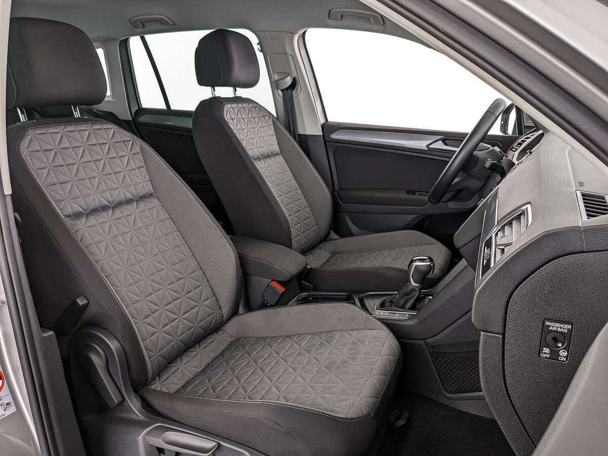 Купить Volkswagen Tiguan, 2021, 23 287 км.. Фото: #23