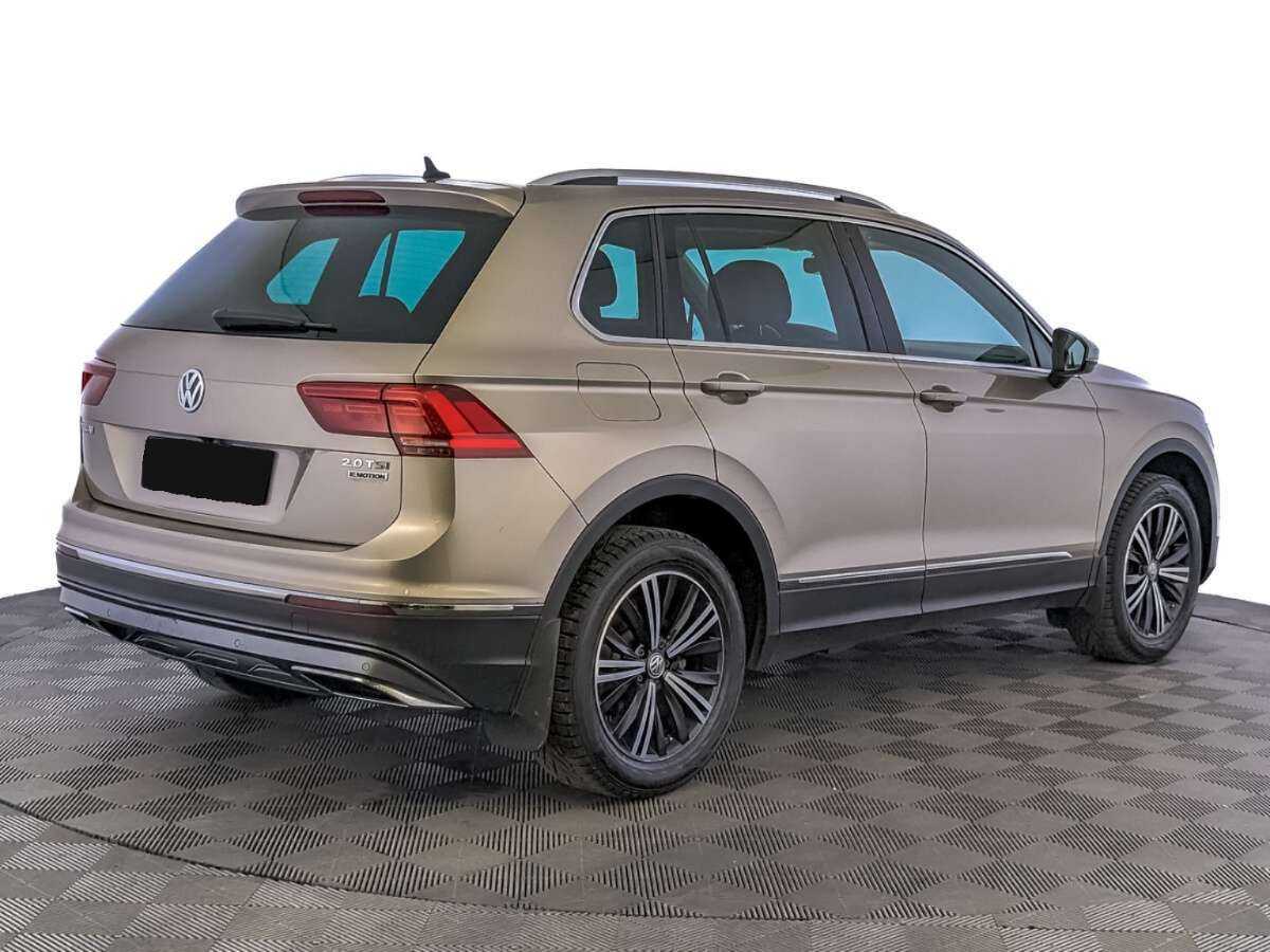 Купить Volkswagen Tiguan, 2018, 105 691 км.. Фото: #4