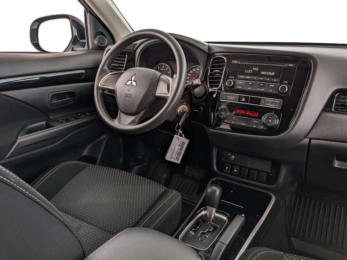 Купить Mitsubishi Outlander, 2019, 132 727 км.. Фото: #21