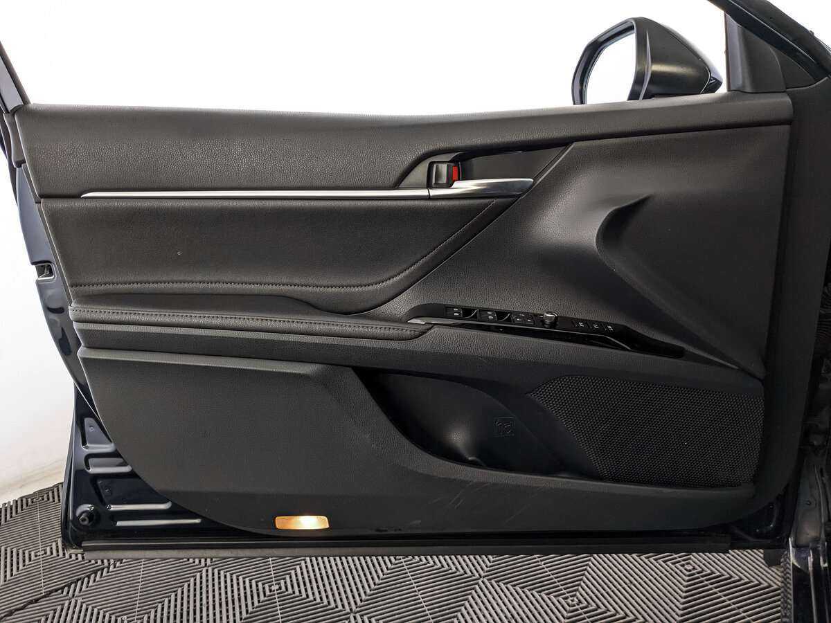 Купить Тойота Камри, 2018, 164 006 км.. Фото: #14