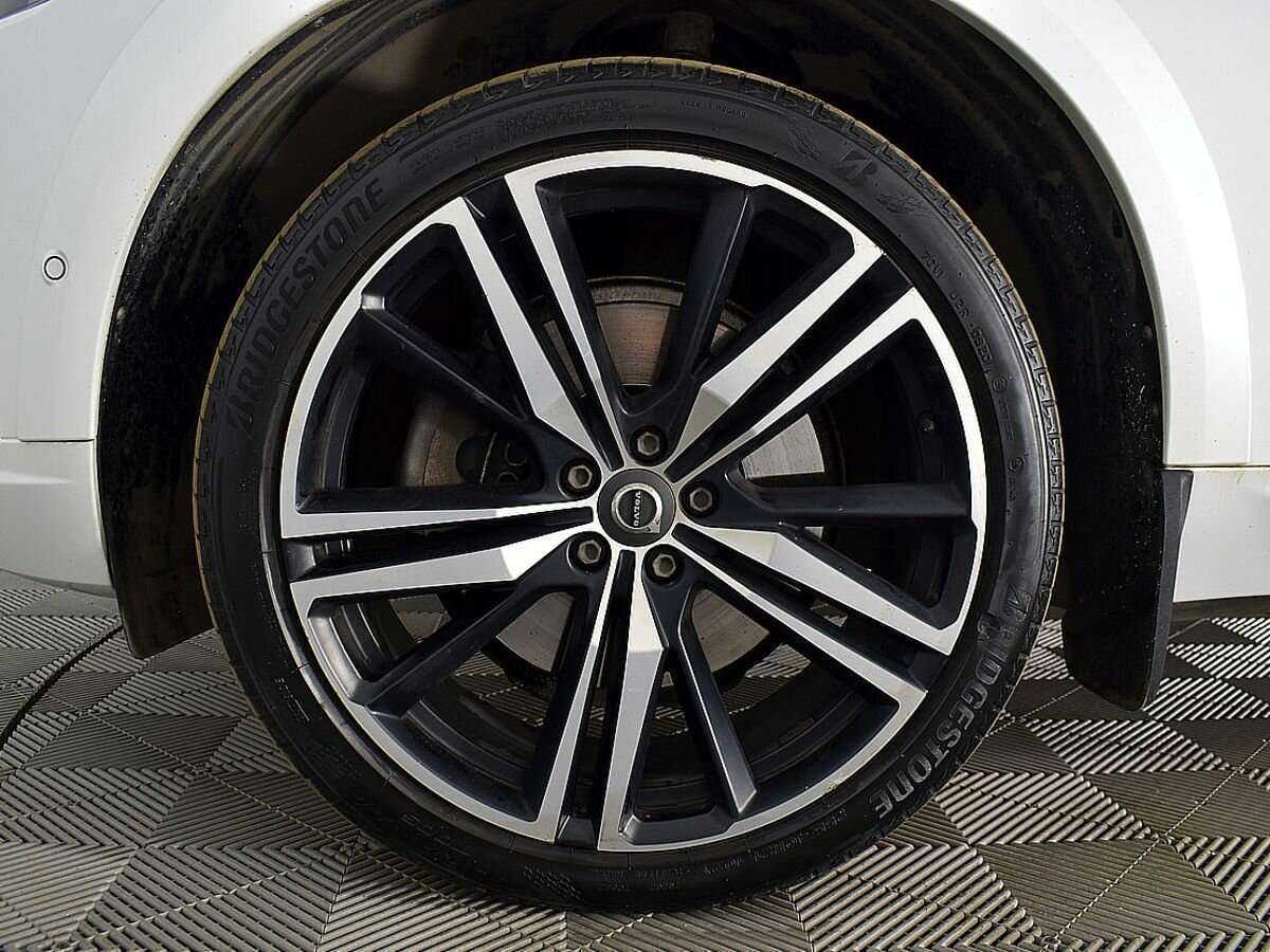 Купить Volvo XC60, 2018, 215 353 км.. Фото: #7