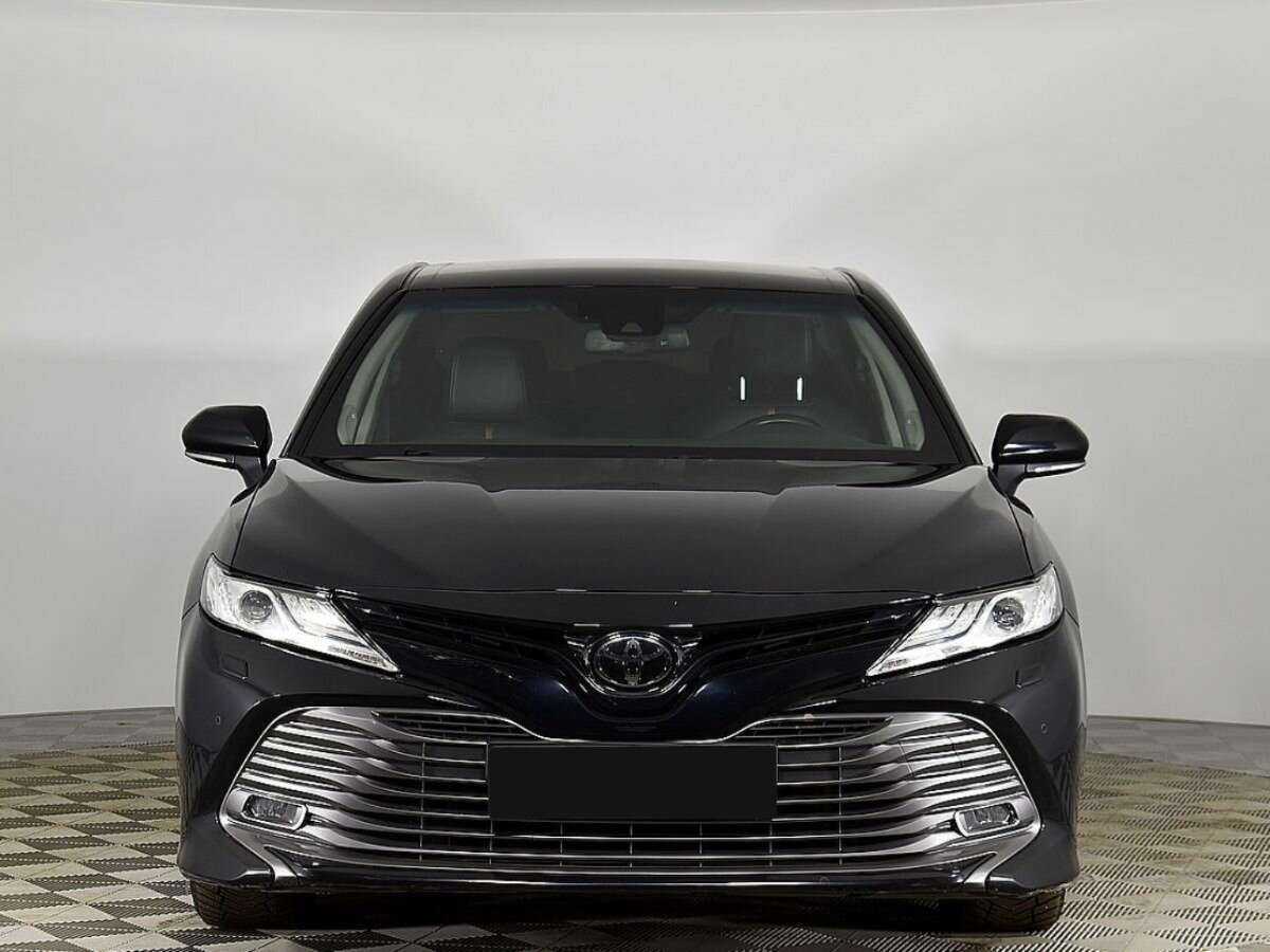 Купить Toyota Camry, 2020, 62 452 км.. Фото: #2