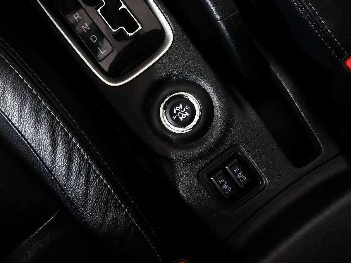 Купить Mitsubishi Outlander, 2014, 162 739 км.. Фото: #16