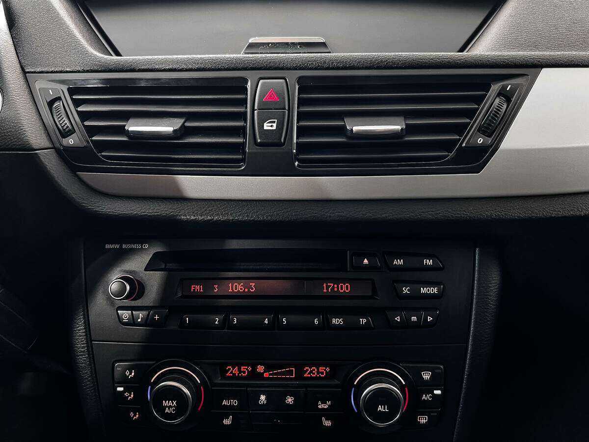 Купить БМВ Икс1, 2013, 140 319 км.. Фото: #13