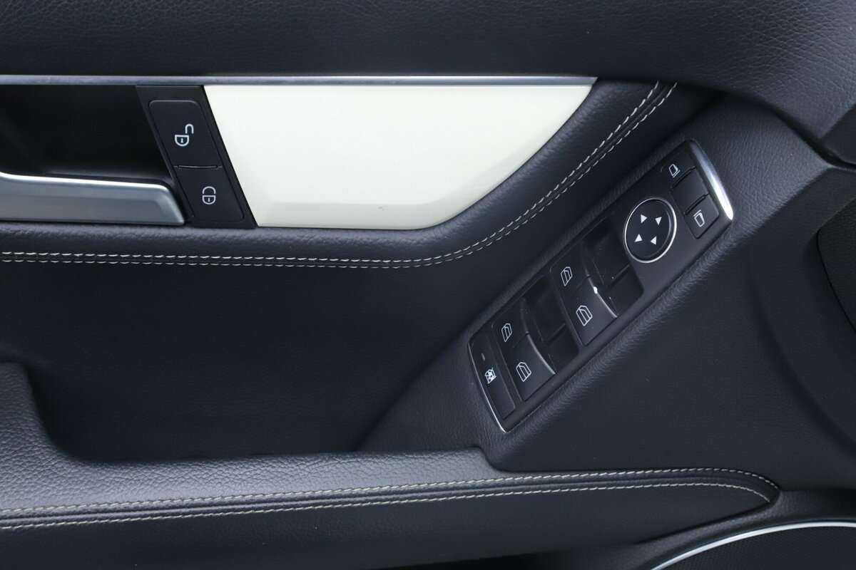 Купить Mercedes-Benz C-Класс, 2014, 121 500 км.. Фото: #7