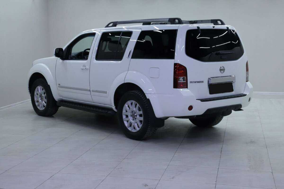Купить Nissan Pathfinder, 2012, 177 500 км.. Фото: #1
