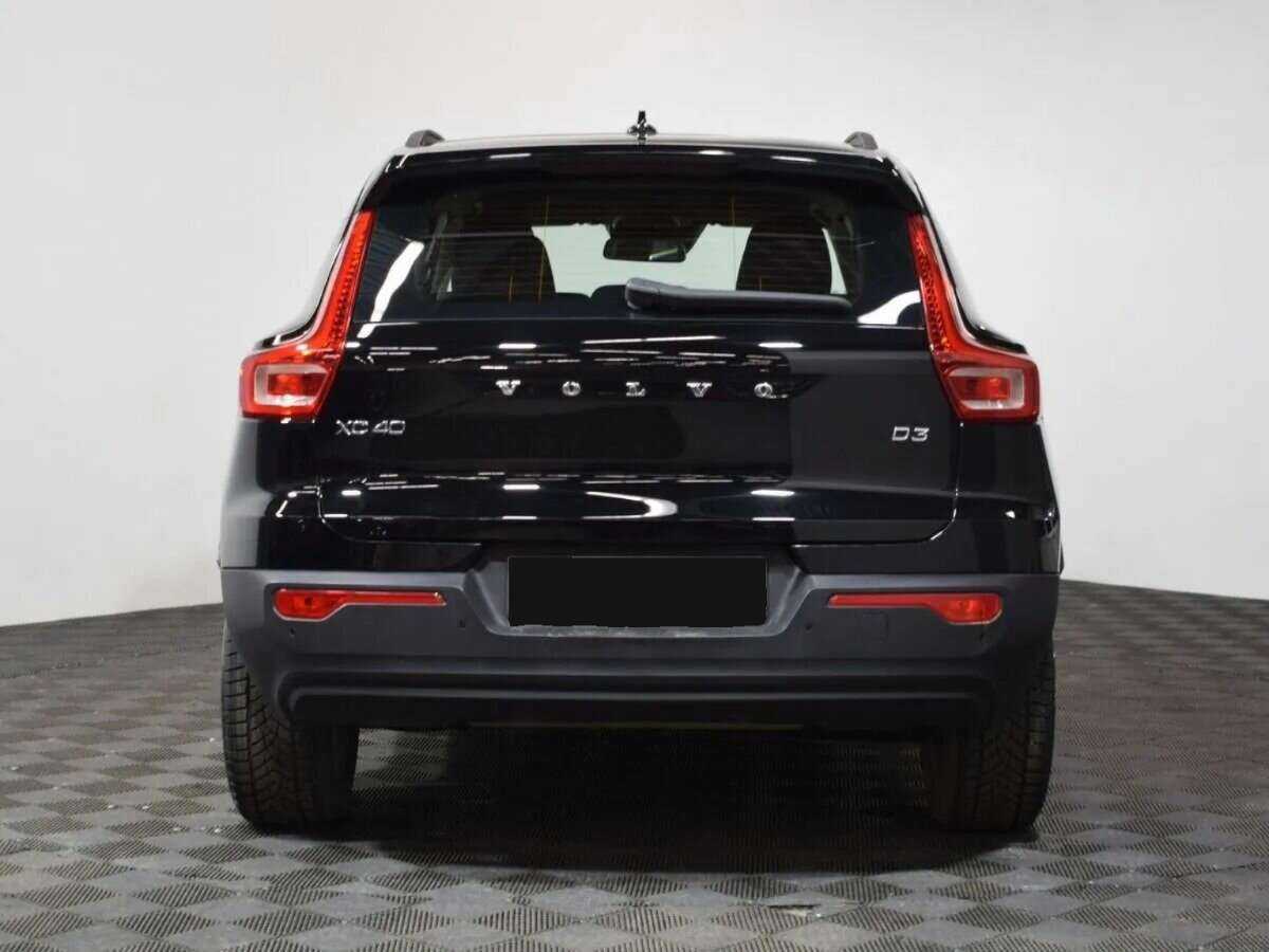 Купить Volvo XC40, 2019, 50 001 км.. Фото: #3
