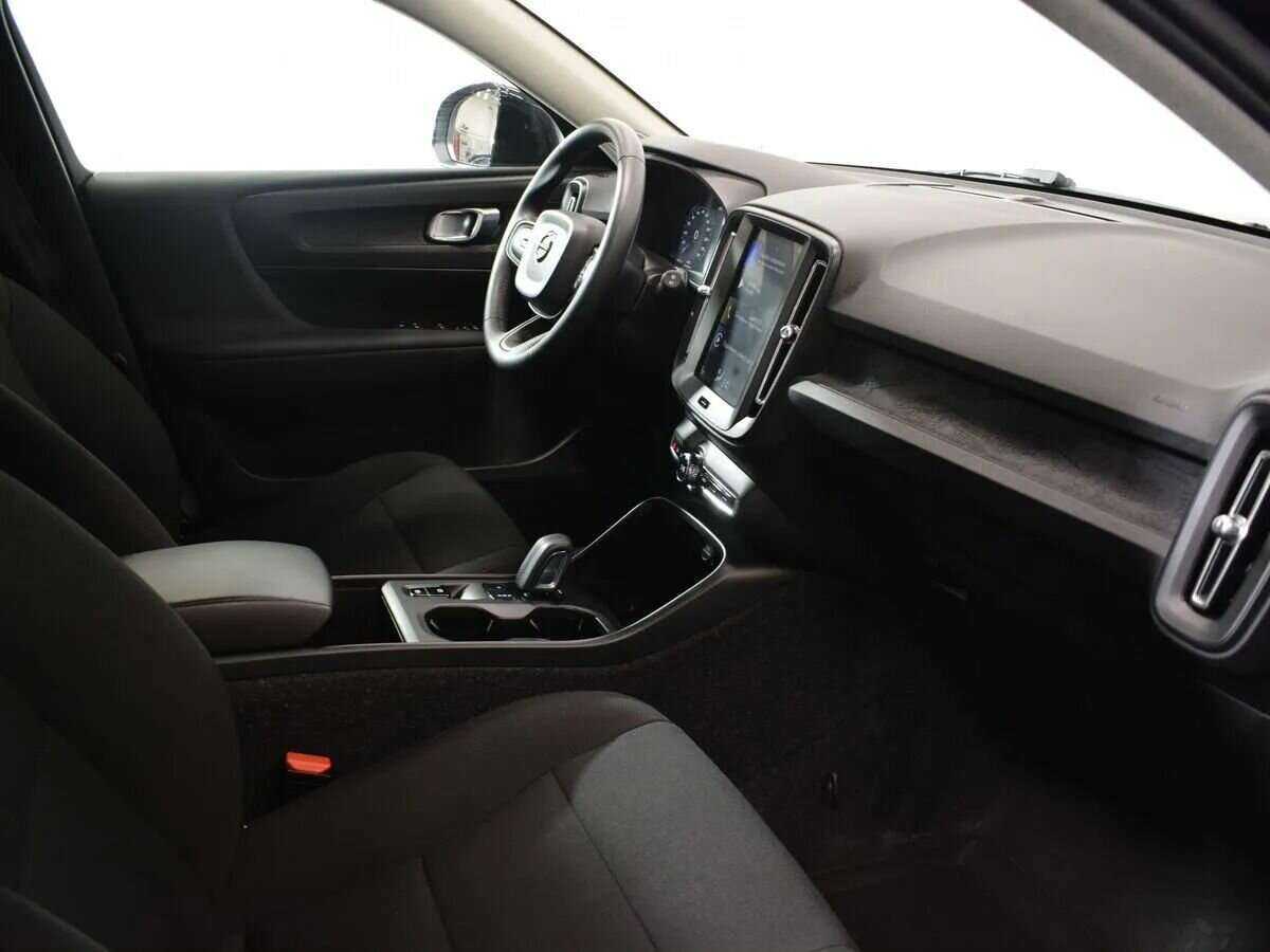 Купить Volvo XC40, 2019, 50 001 км.. Фото: #8