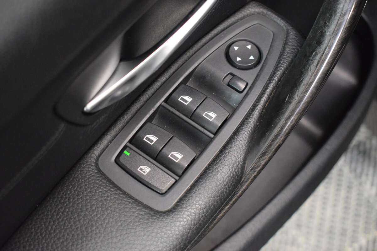 Купить BMW 3 серии, 2012, 178 000 км.. Фото: #9