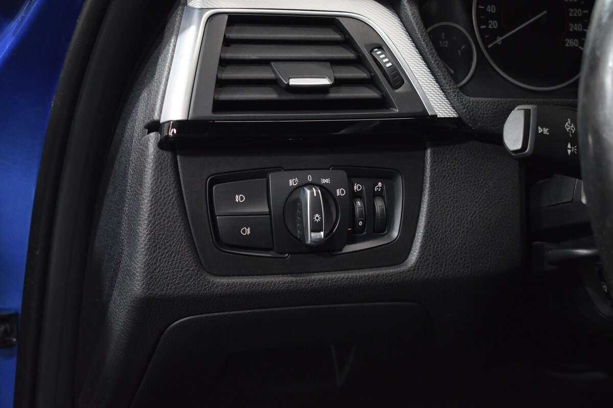 Купить BMW 3 серии, 2018, 90 687 км.. Фото: #11