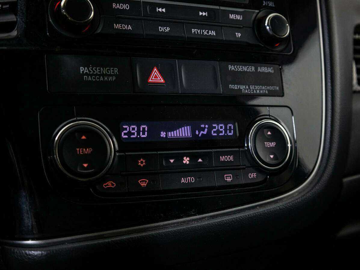 Купить Mitsubishi Outlander, 2017, 85 340 км.. Фото: #11