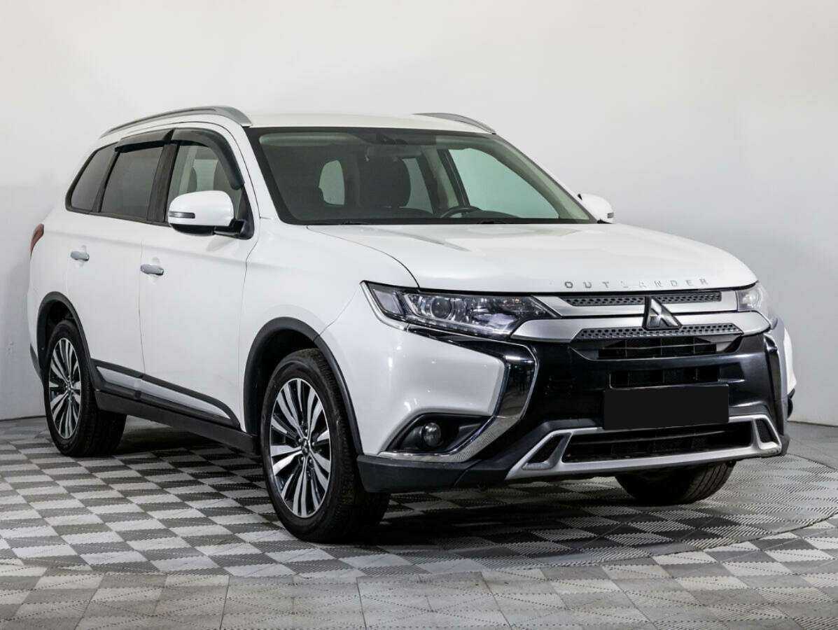 Купить Mitsubishi Outlander, 2018, 108 764 км.. Фото: #2