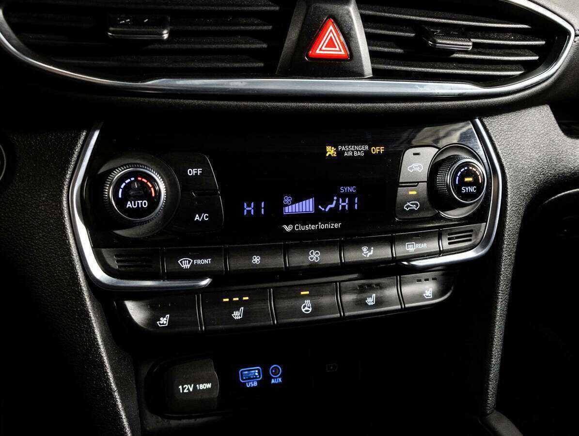 Купить Hyundai Santa Fe, 2018, 77 634 км.. Фото: #11