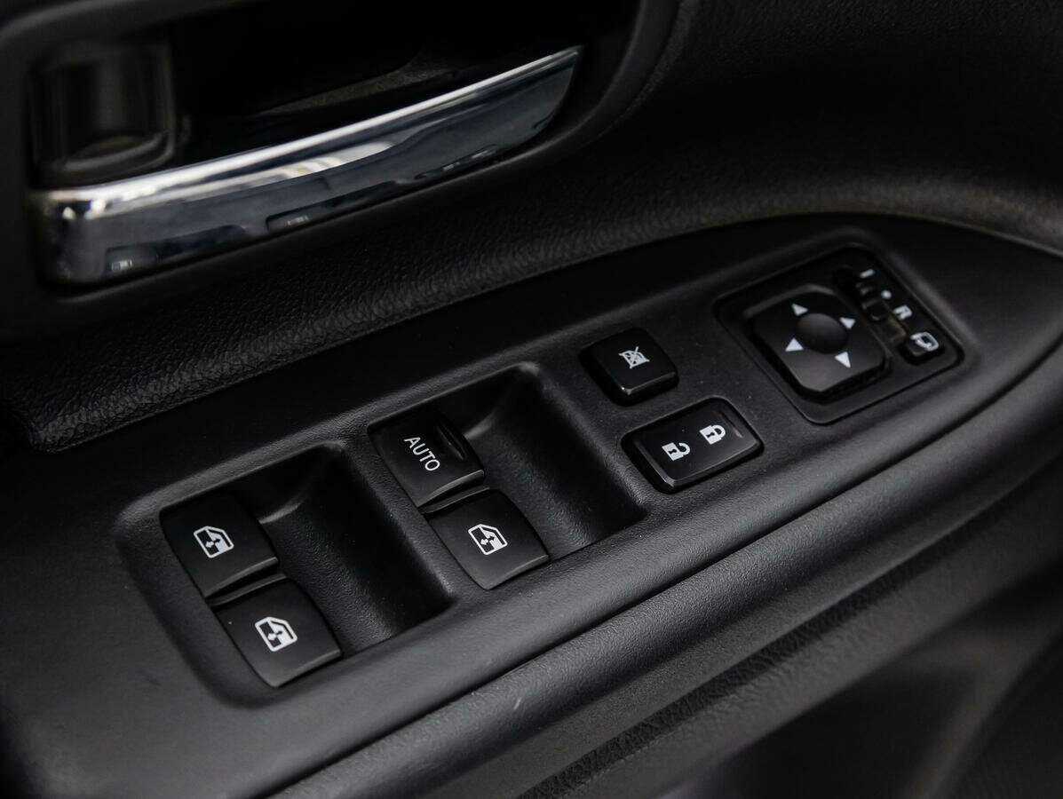 Купить Mitsubishi Outlander, 2018, 135 355 км.. Фото: #14