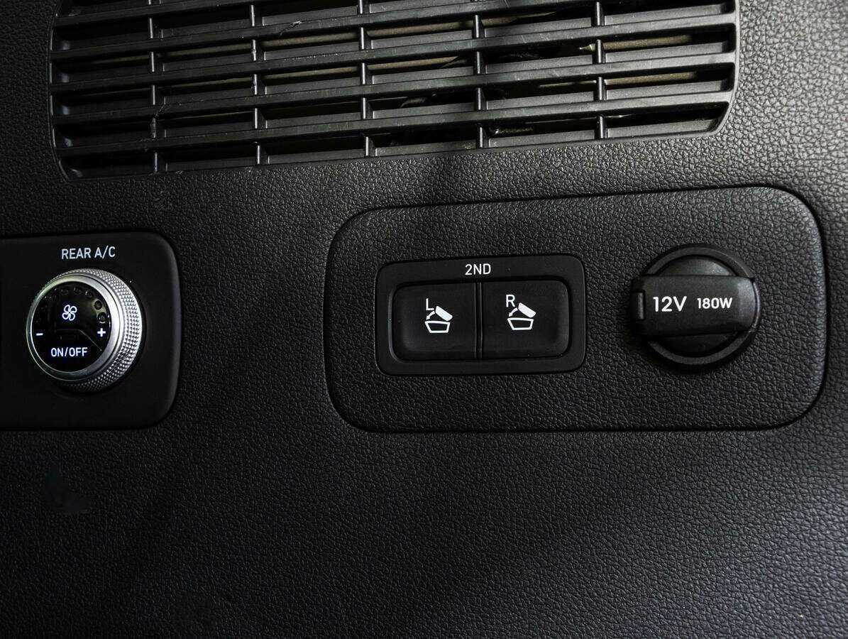 Купить Hyundai Santa Fe, 2019, 135 980 км.. Фото: #21