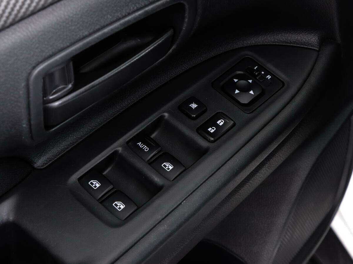 Купить Mitsubishi Outlander, 2018, 203 347 км.. Фото: #14