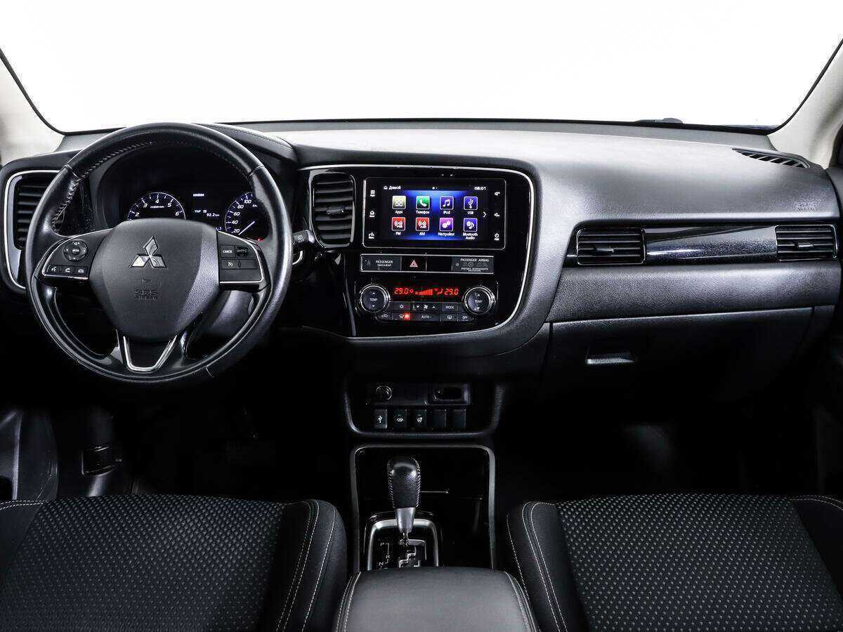 Купить Mitsubishi Outlander, 2020, 93 538 км.. Фото: #9