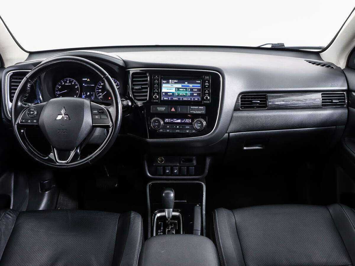 Купить Mitsubishi Outlander, 2017, 108 883 км.. Фото: #7