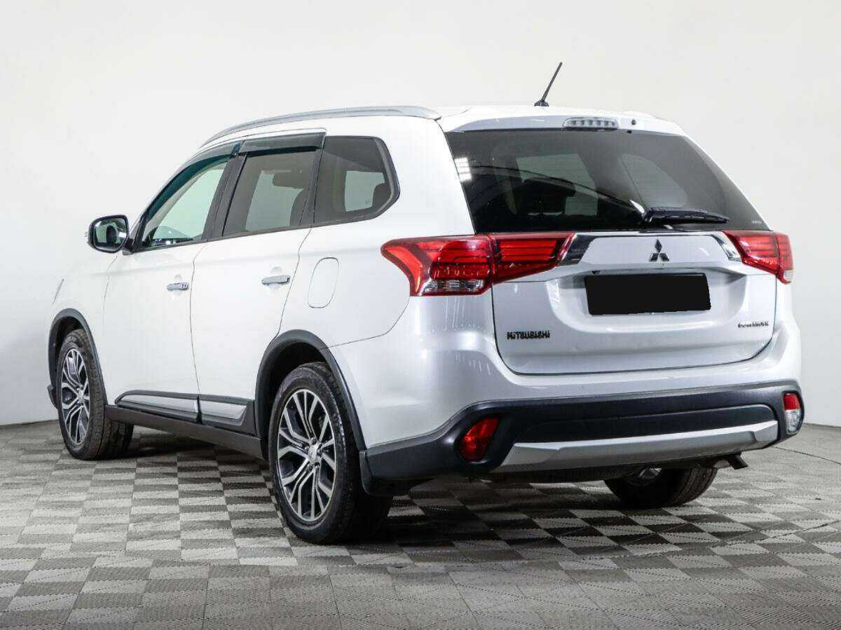 Купить Mitsubishi Outlander, 2016, 158 200 км.. Фото: #6
