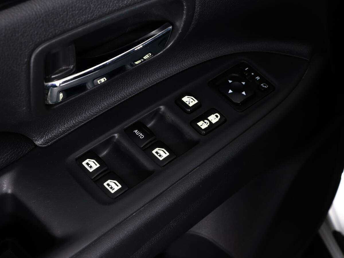 Купить Mitsubishi Outlander, 2018, 133 095 км.. Фото: #11