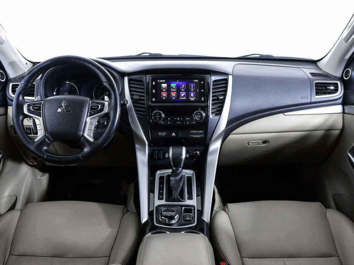 Купить Mitsubishi Pajero Sport, 2017, 140 000 км.. Фото: #9