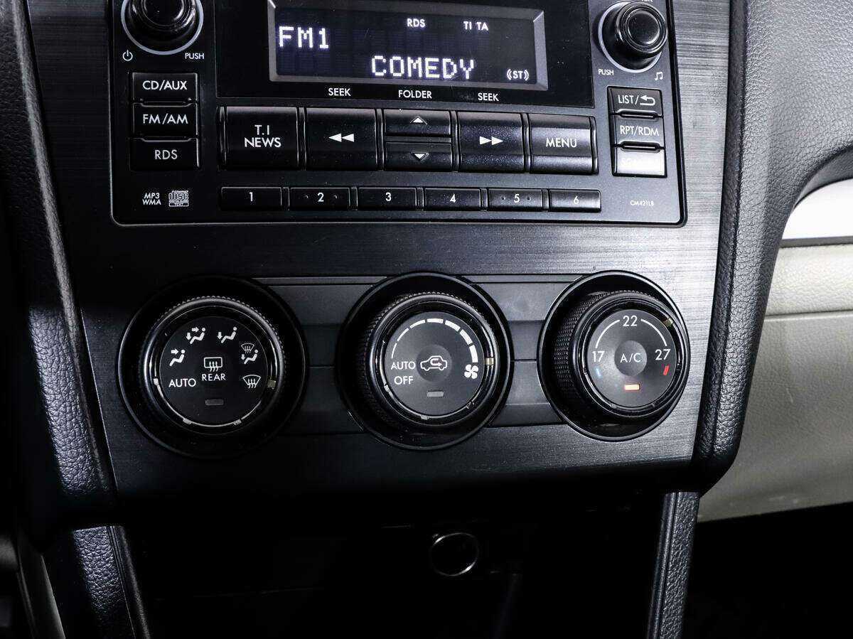 Купить Subaru XV, 2012, 281 780 км.. Фото: #15