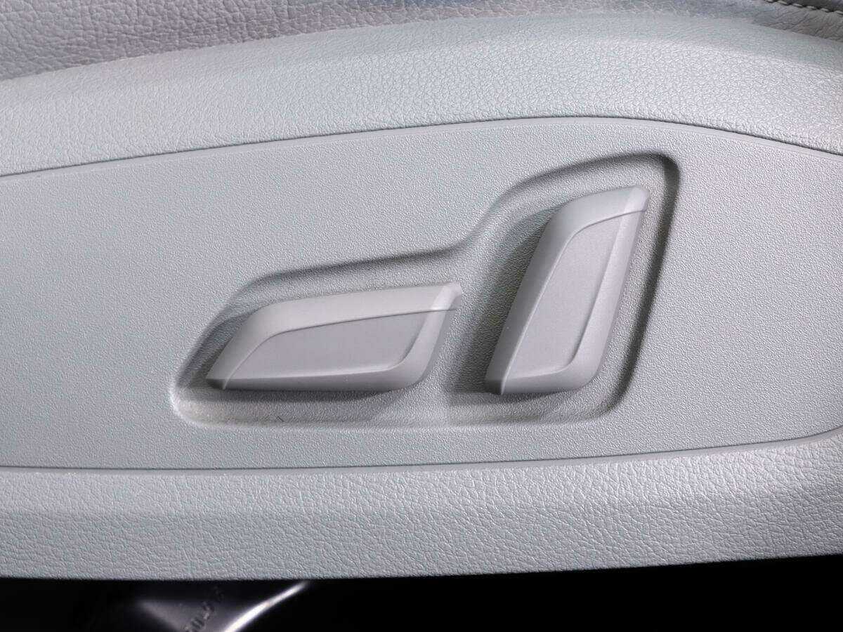 Купить Audi A4, 2019, 44 759 км.. Фото: #16