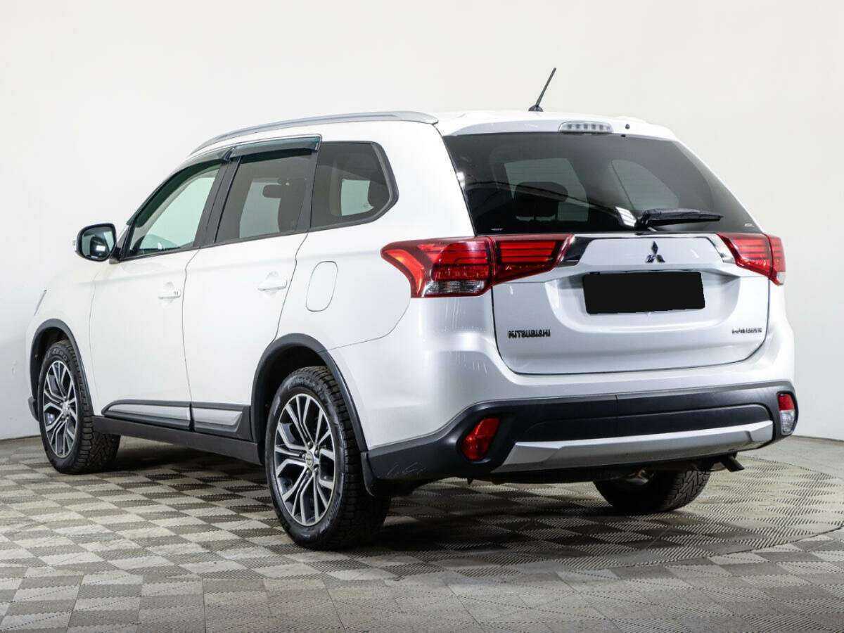 Купить Mitsubishi Outlander, 2015, 160 719 км.. Фото: #6