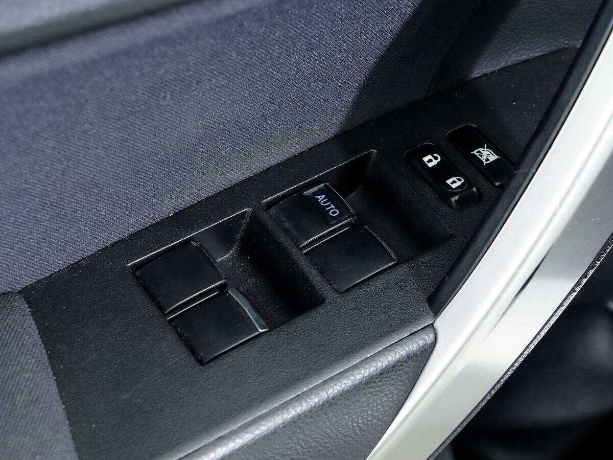 Купить Тойота Королла, 2014, 180 241 км.. Фото: #11