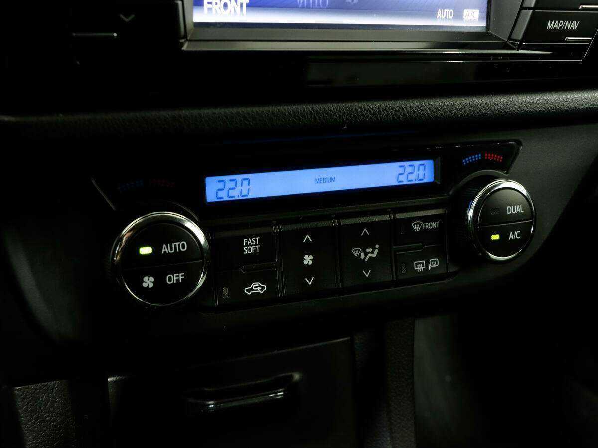 Купить Тойота Королла, 2014, 180 241 км.. Фото: #13