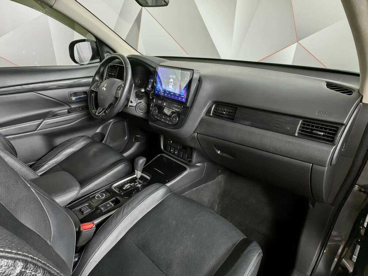 Купить Mitsubishi Outlander, 2017, 147 097 км.. Фото: #8