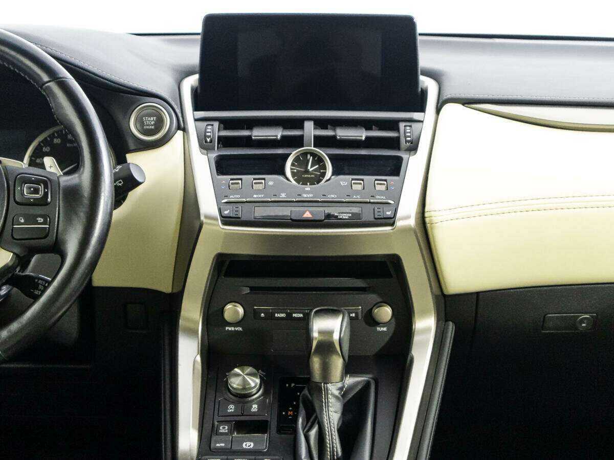 Купить Lexus NX, 2018, 121 828 км.. Фото: #13