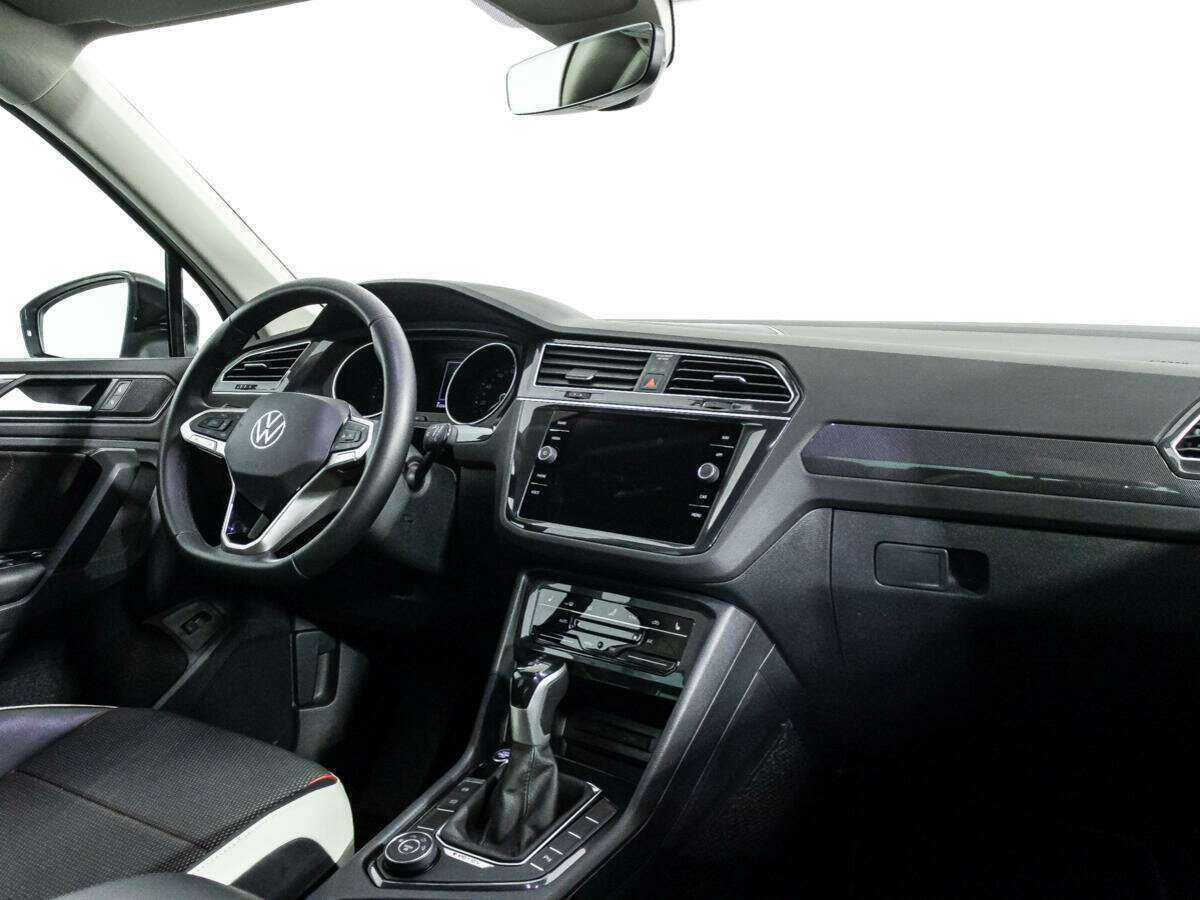 Купить Volkswagen Tiguan, 2022, 31 100 км.. Фото: #8