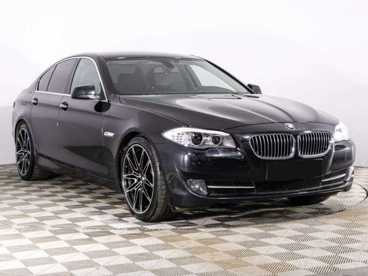 Купить BMW 5 серии, 2012, 67 811 км.. Фото: #2