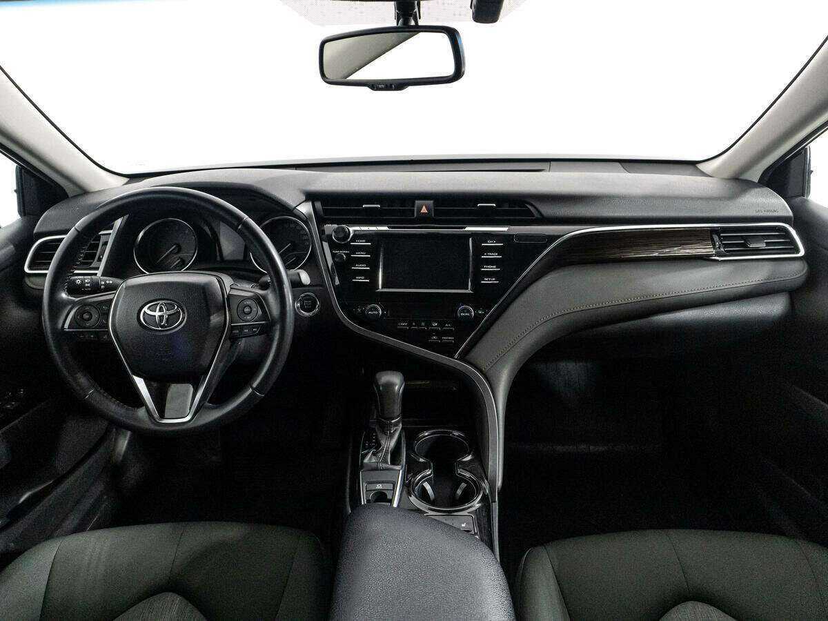 Купить Toyota Camry, 2019, 70 000 км.. Фото: #12