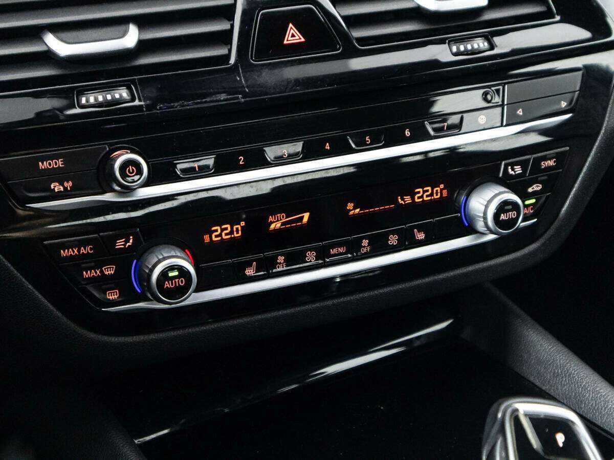 Купить BMW 5 серии, 2017, 226 976 км.. Фото: #16