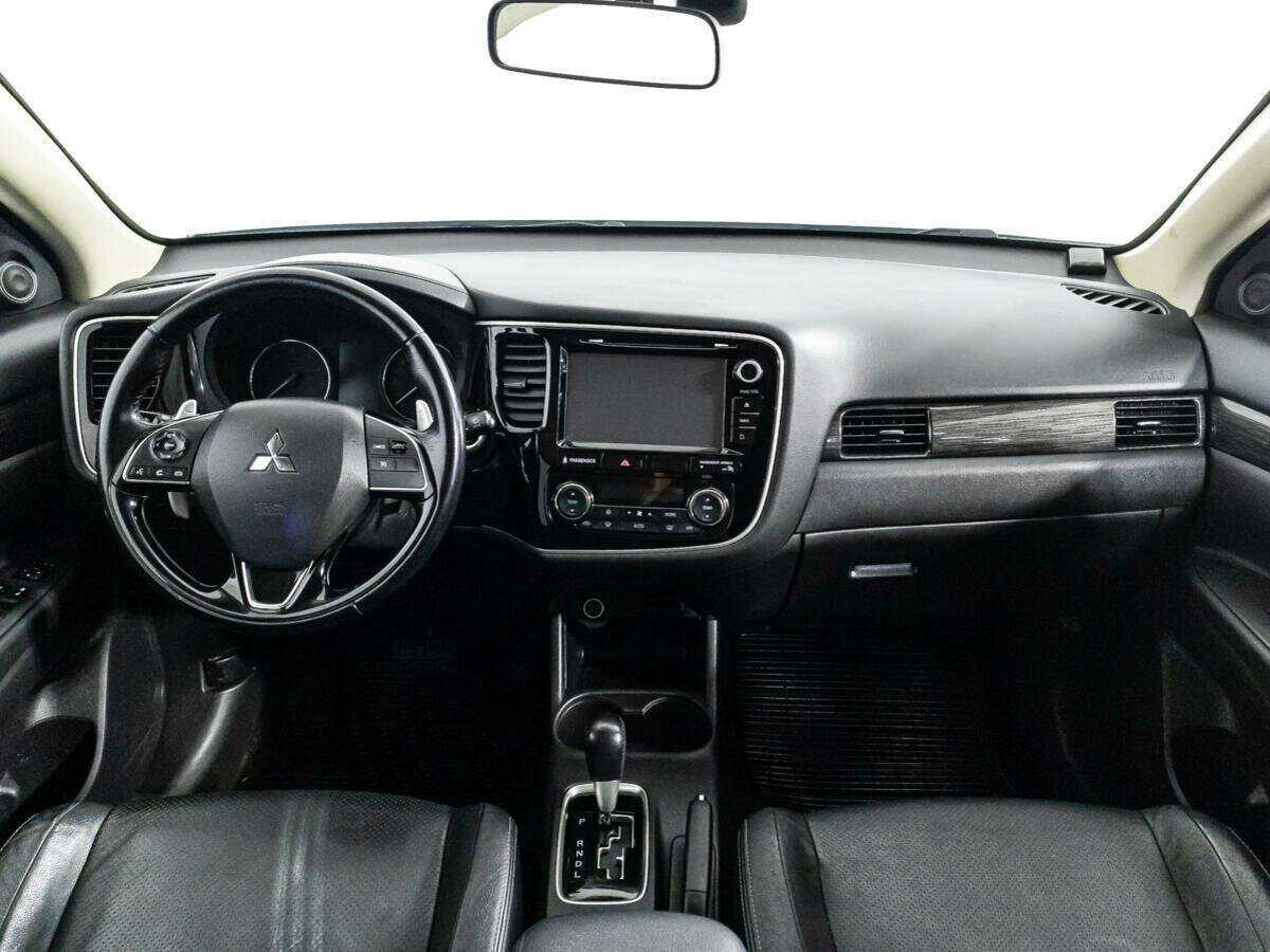 Купить Mitsubishi Outlander, 2015, 136 683 км.. Фото: #12