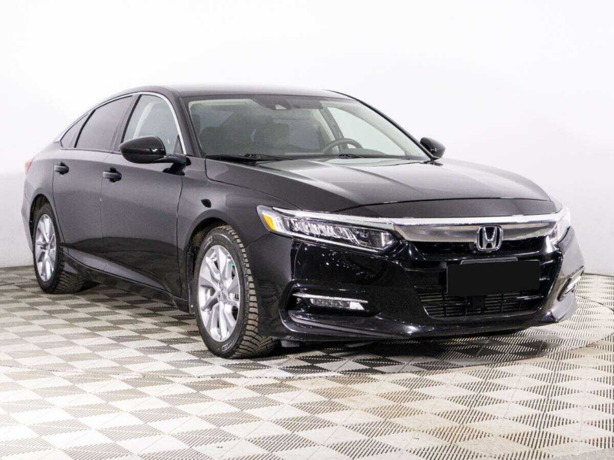 Купить Honda Accord, 2018, 71 110 км.. Фото: #2