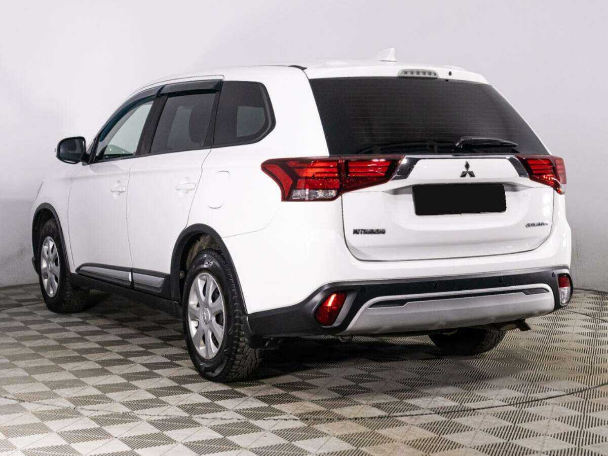 Купить Mitsubishi Outlander, 2019, 131 160 км.. Фото: #6