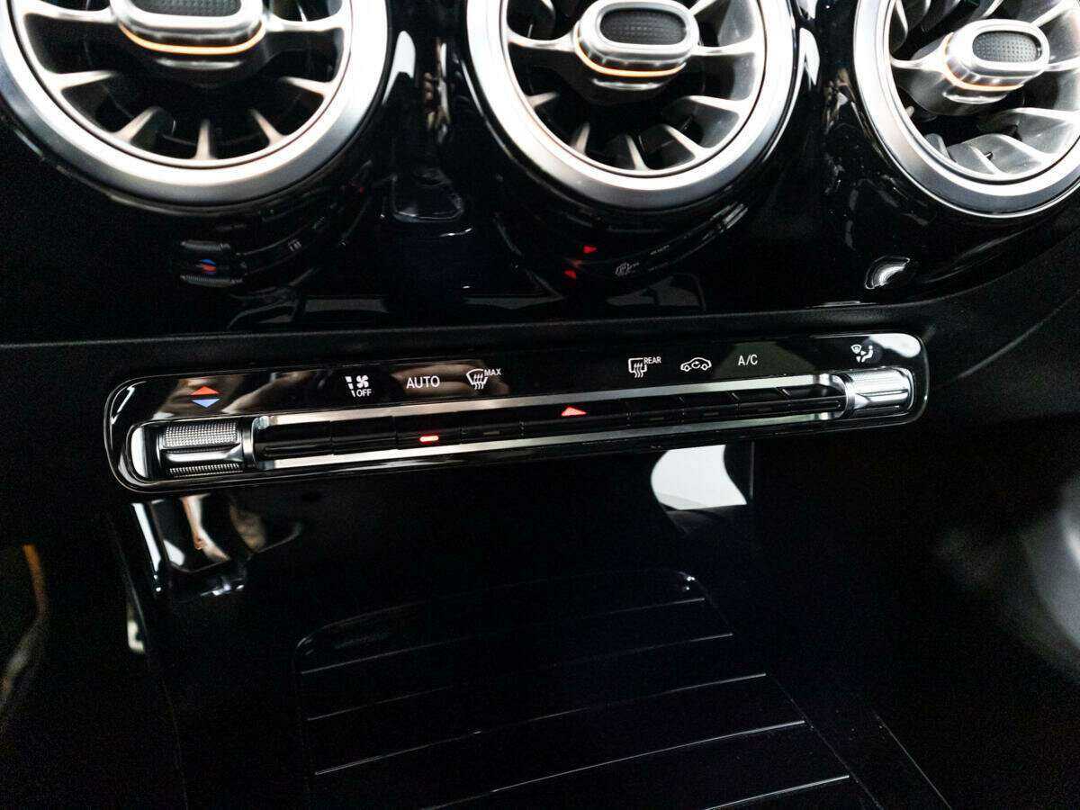 Купить Mercedes-Benz CLA, 2019, 58 956 км.. Фото: #15