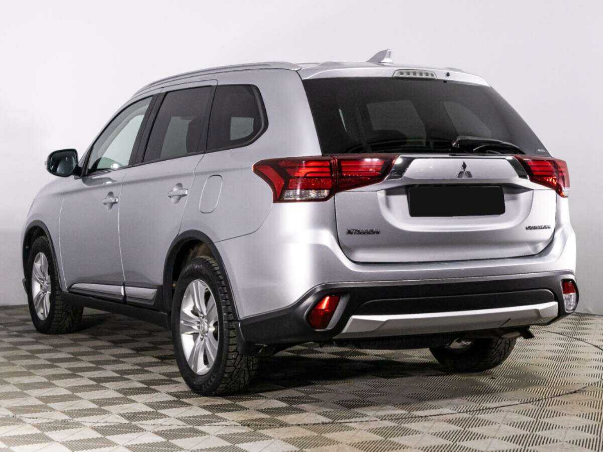 Купить Mitsubishi Outlander, 2017, 75 290 км.. Фото: #6