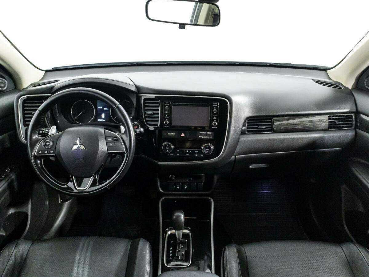 Купить Mitsubishi Outlander, 2017, 75 290 км.. Фото: #12