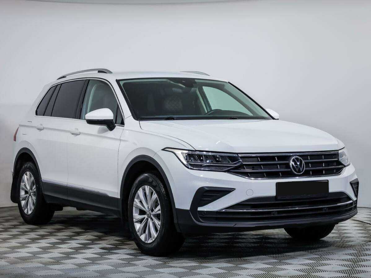 Купить Volkswagen Tiguan, 2020, 45 904 км.. Фото: #1
