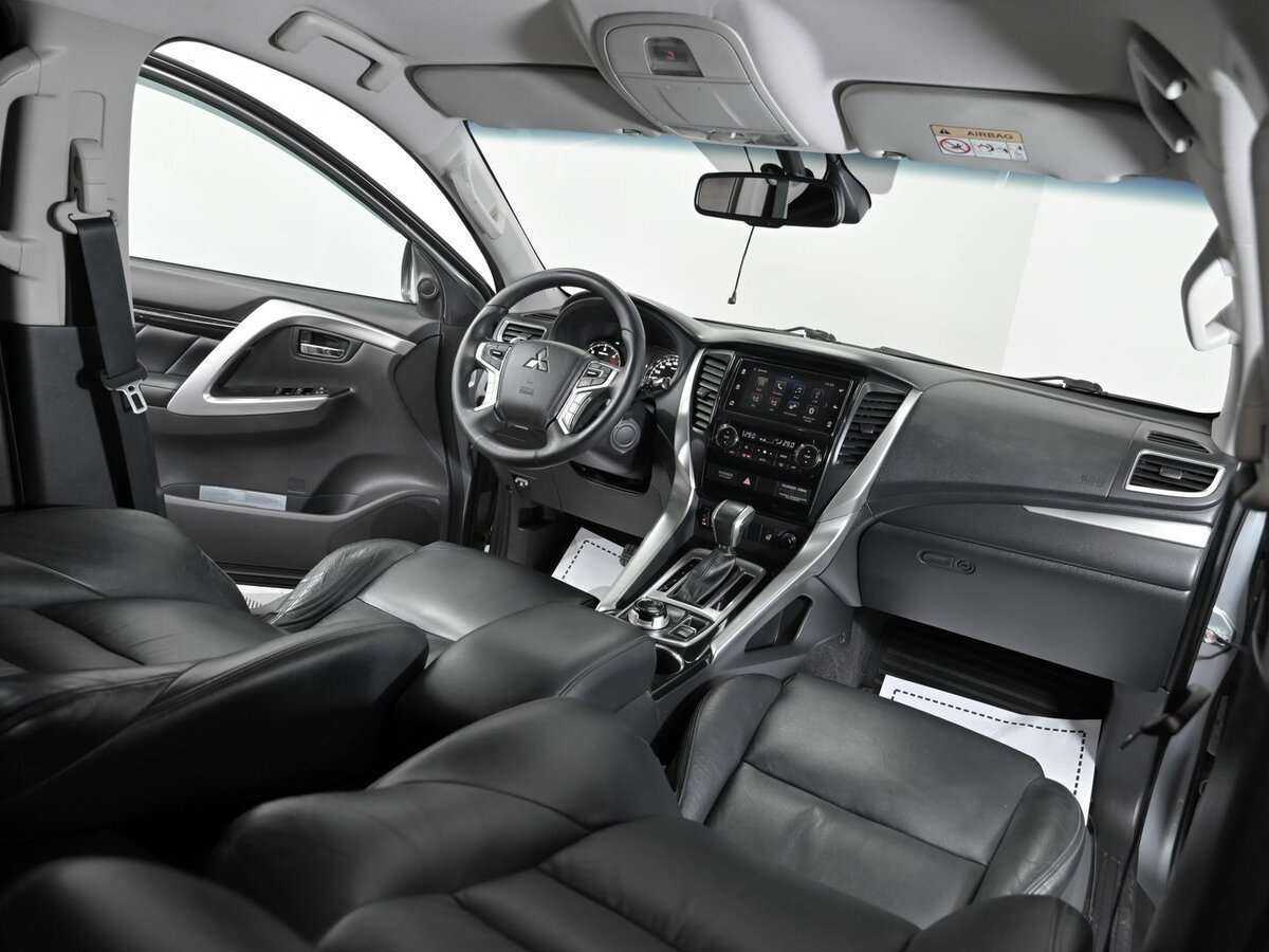 Купить Mitsubishi Pajero Sport, 2017, 169 000 км.. Фото: #4