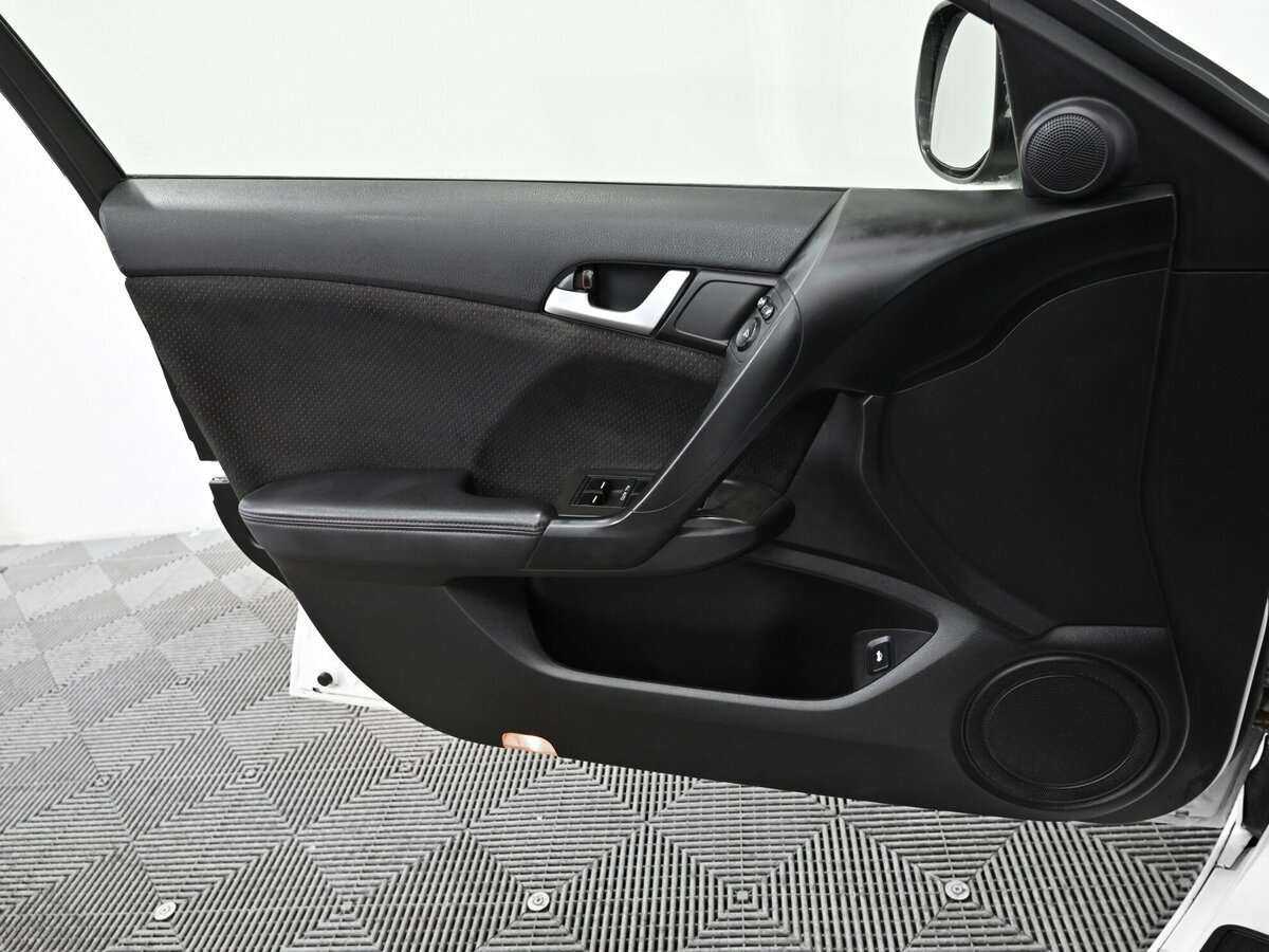 Купить Honda Accord, 2012, 153 000 км.. Фото: #8