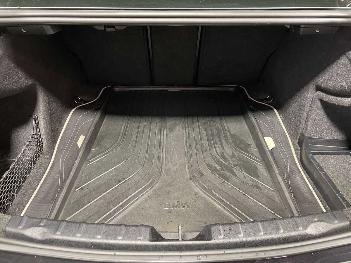 Купить BMW 3 серии, 2016, 109 000 км.. Фото: #9