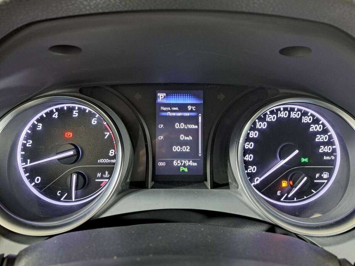 Купить Toyota Camry, 2019, 65 000 км.. Фото: #10