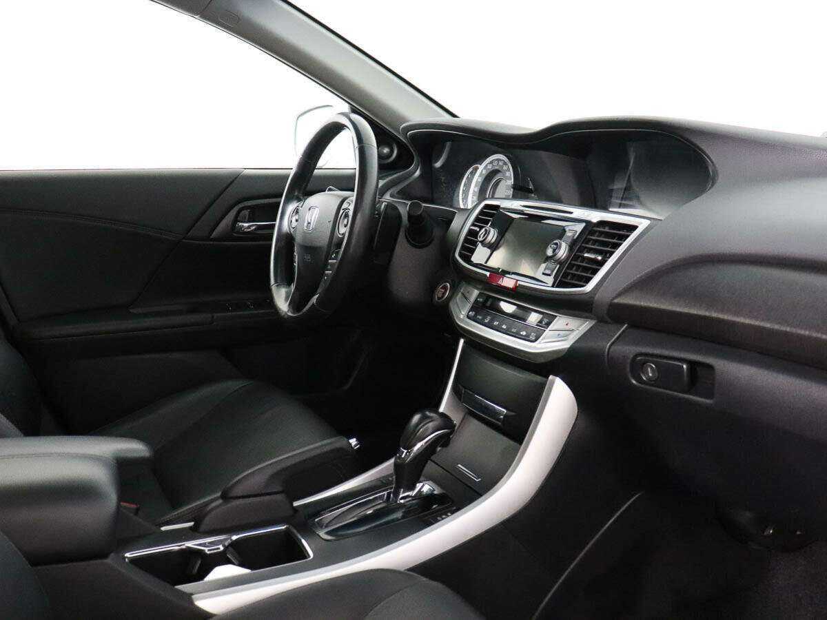 Купить Honda Accord, 2013, 165 000 км.. Фото: #6